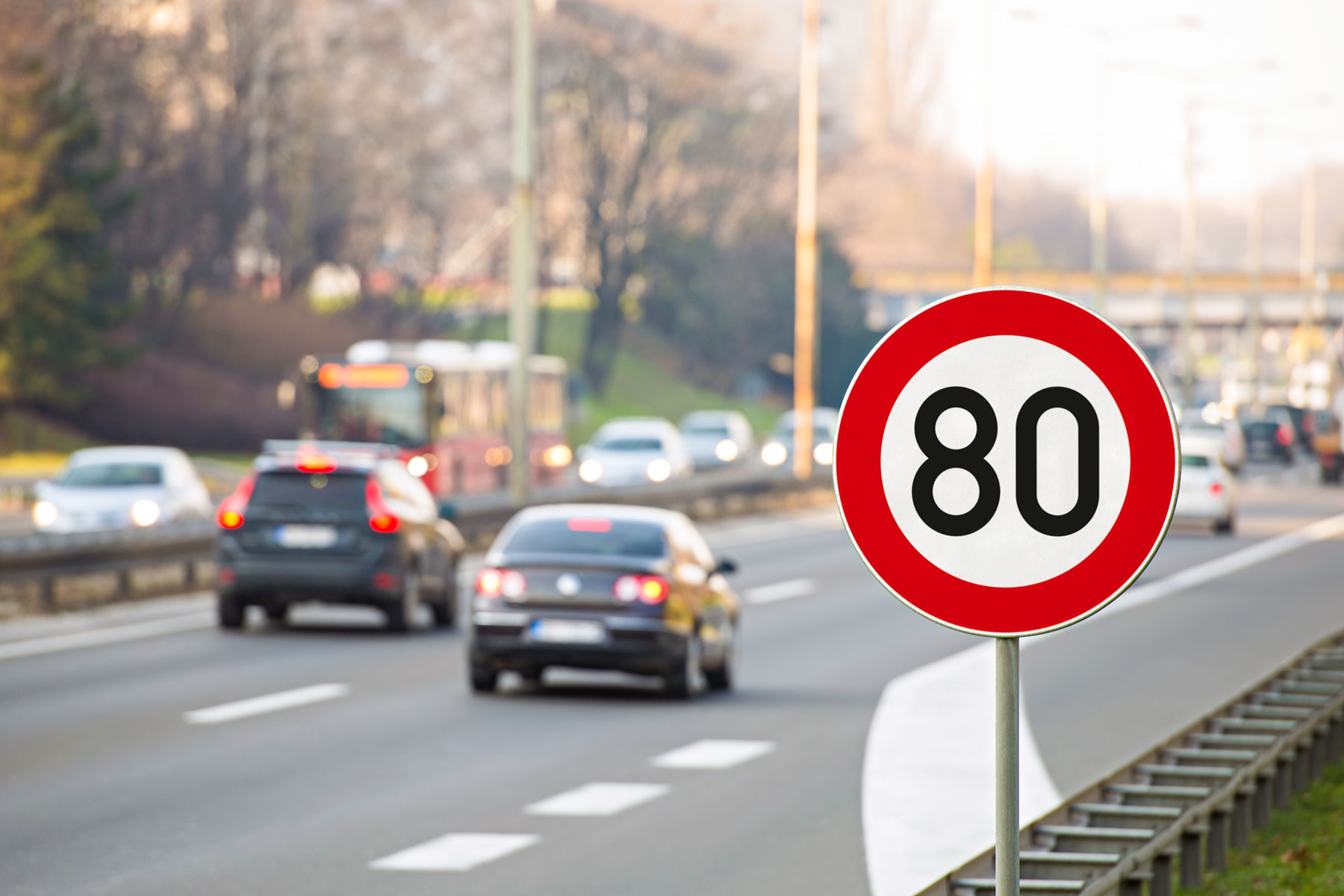 Verkehrszeichen 80